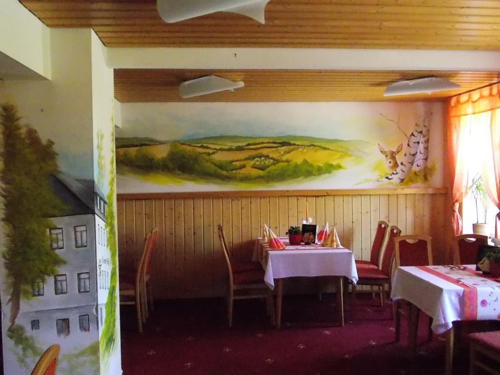 Landhotel Weisses Roess'L Adorf Dış mekan fotoğraf