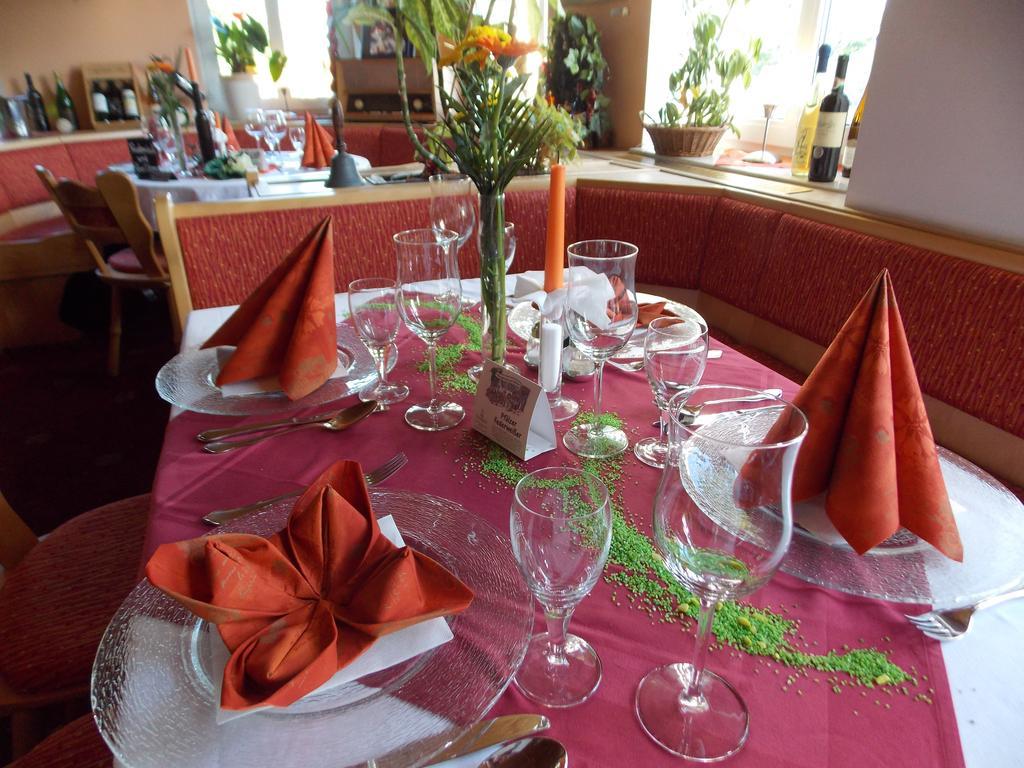 Landhotel Weisses Roess'L Adorf Dış mekan fotoğraf